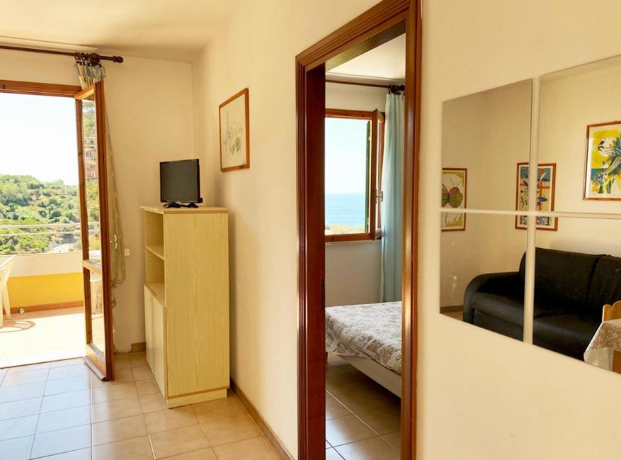 Capoliveri Appartamento Panoramico Con Terrazzo Eksteriør bilde