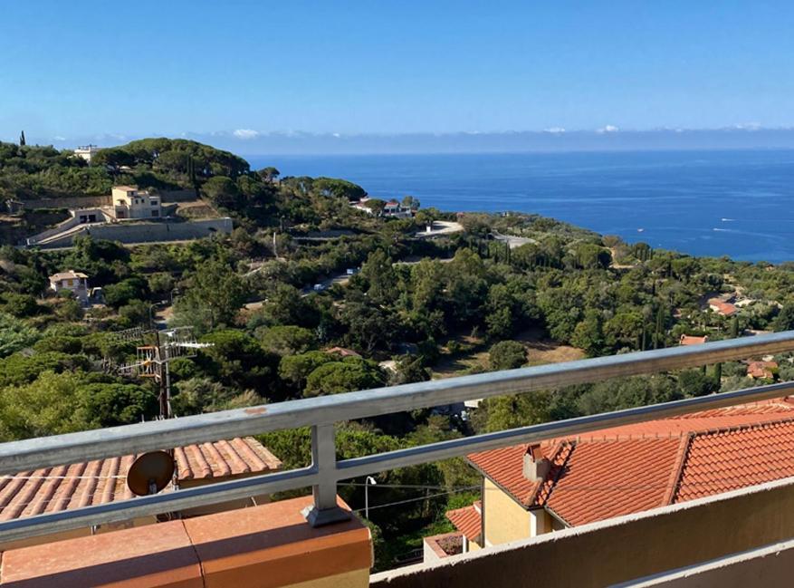 Capoliveri Appartamento Panoramico Con Terrazzo Eksteriør bilde